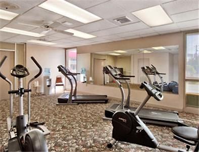 Ramada Ltd. Conference Center Hotel Tifton Faciliteiten foto