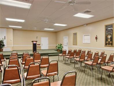 Ramada Ltd. Conference Center Hotel Tifton Faciliteiten foto